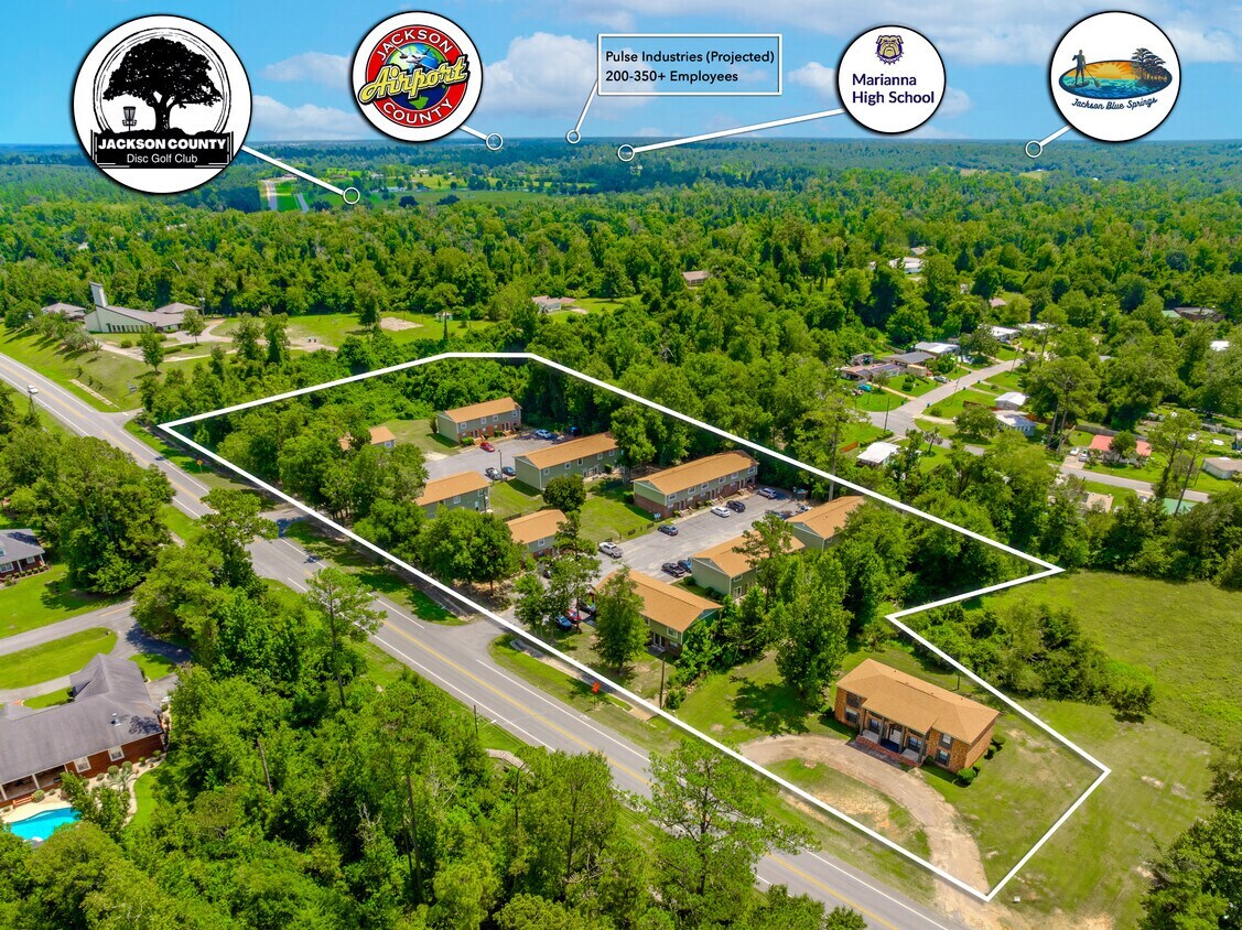 3034 Jefferson St, Marianna, FL for Sale