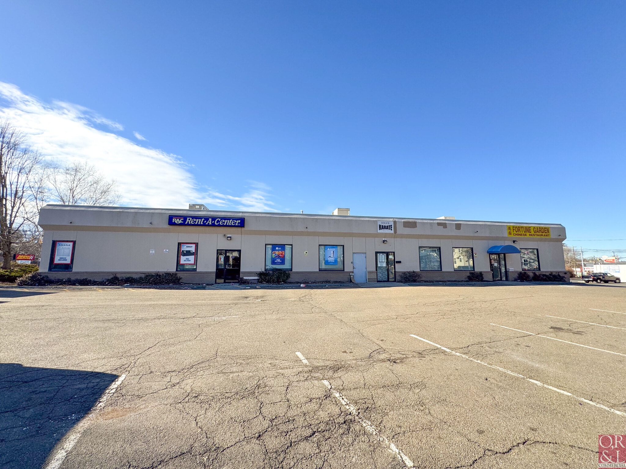 340 E Main St, Middletown, CT for Sale