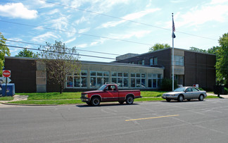 Edwardsville, IL Office/Retail - 132 N Kansas St