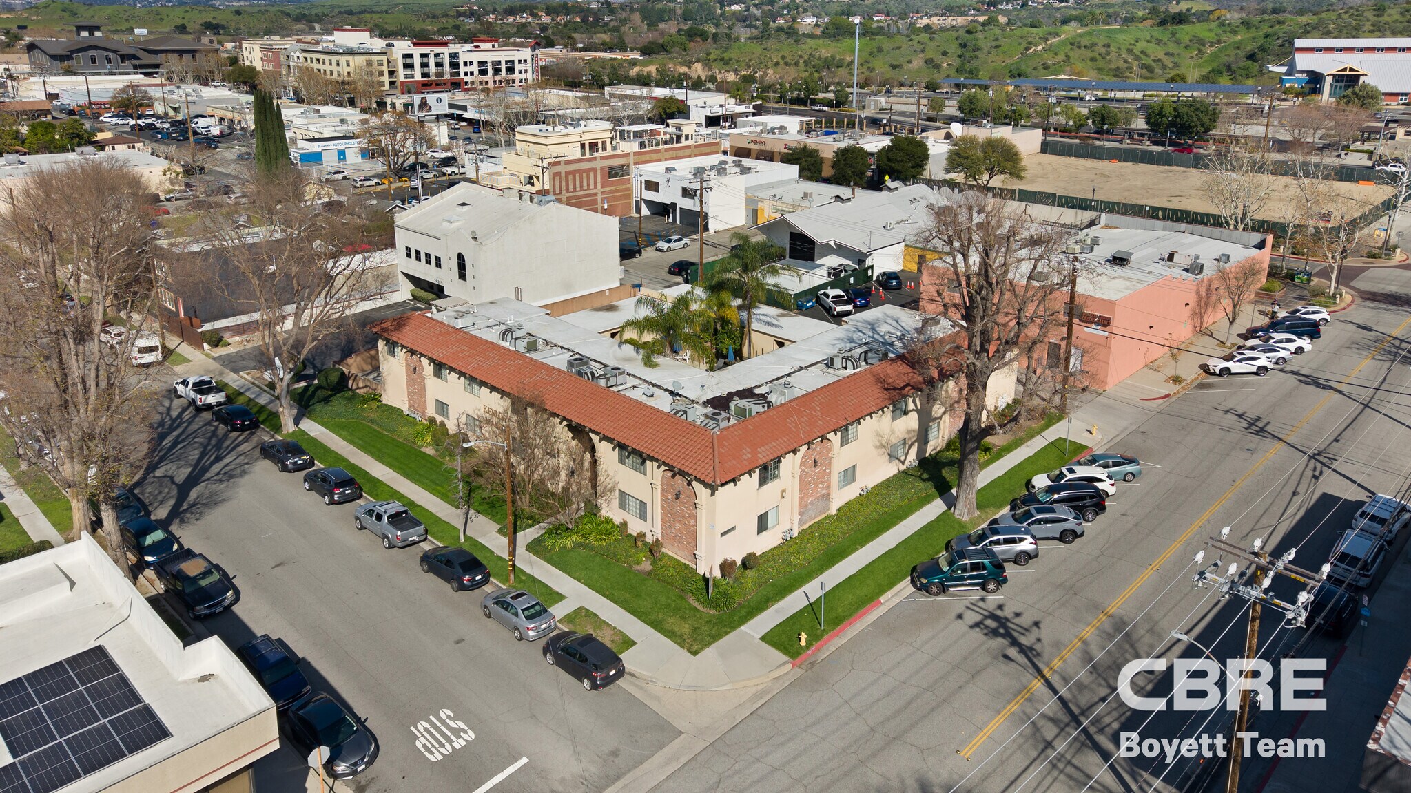 24308 Walnut St, Newhall, CA for Sale