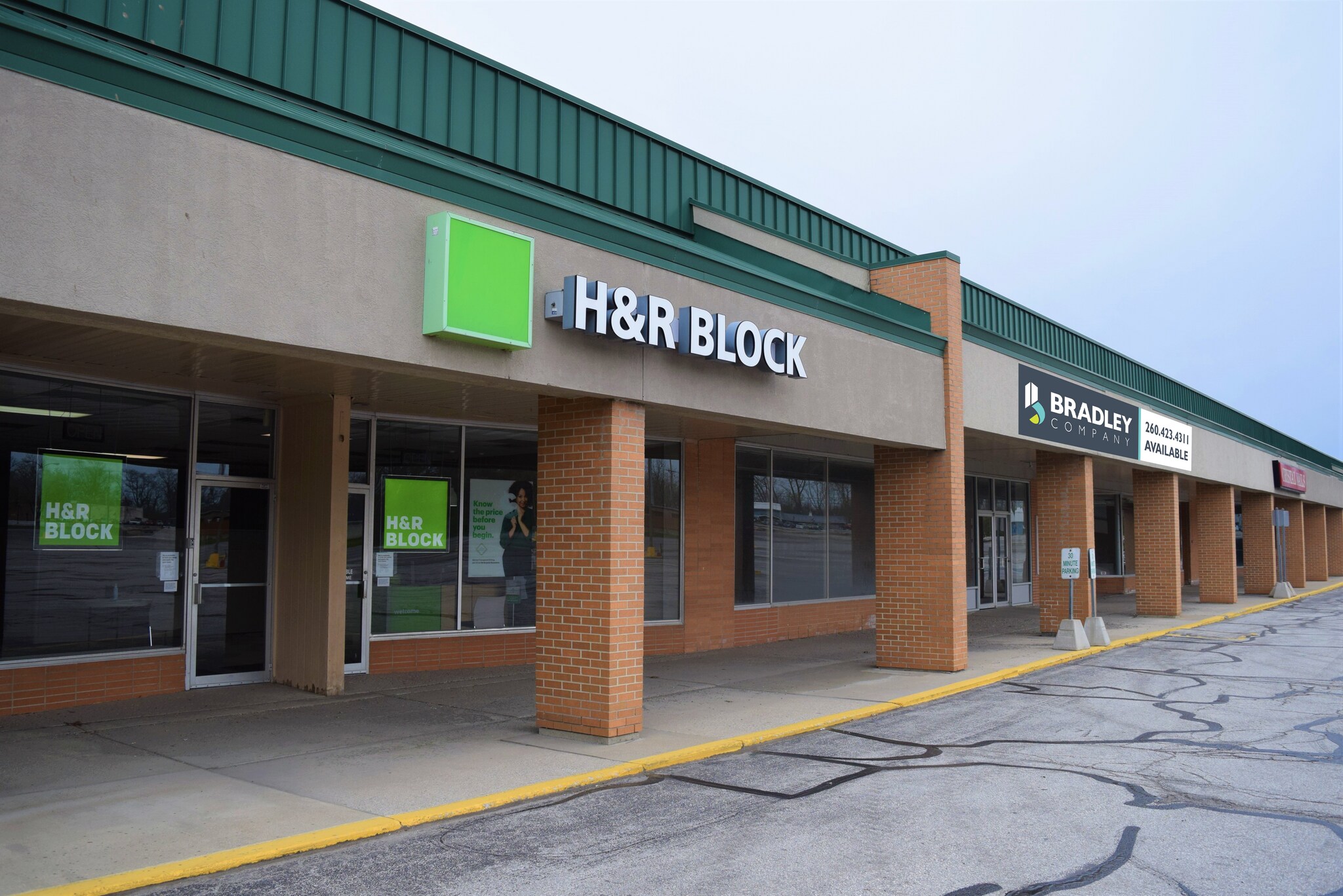1421-1571 Goshen Ave, Fort Wayne, IN for Rent