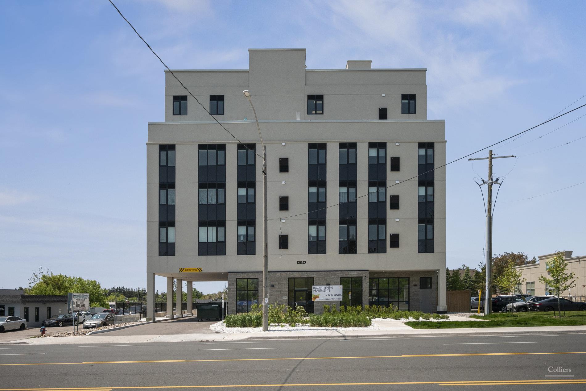 13042 Yonge St, Richmond Hill, ON for Sale