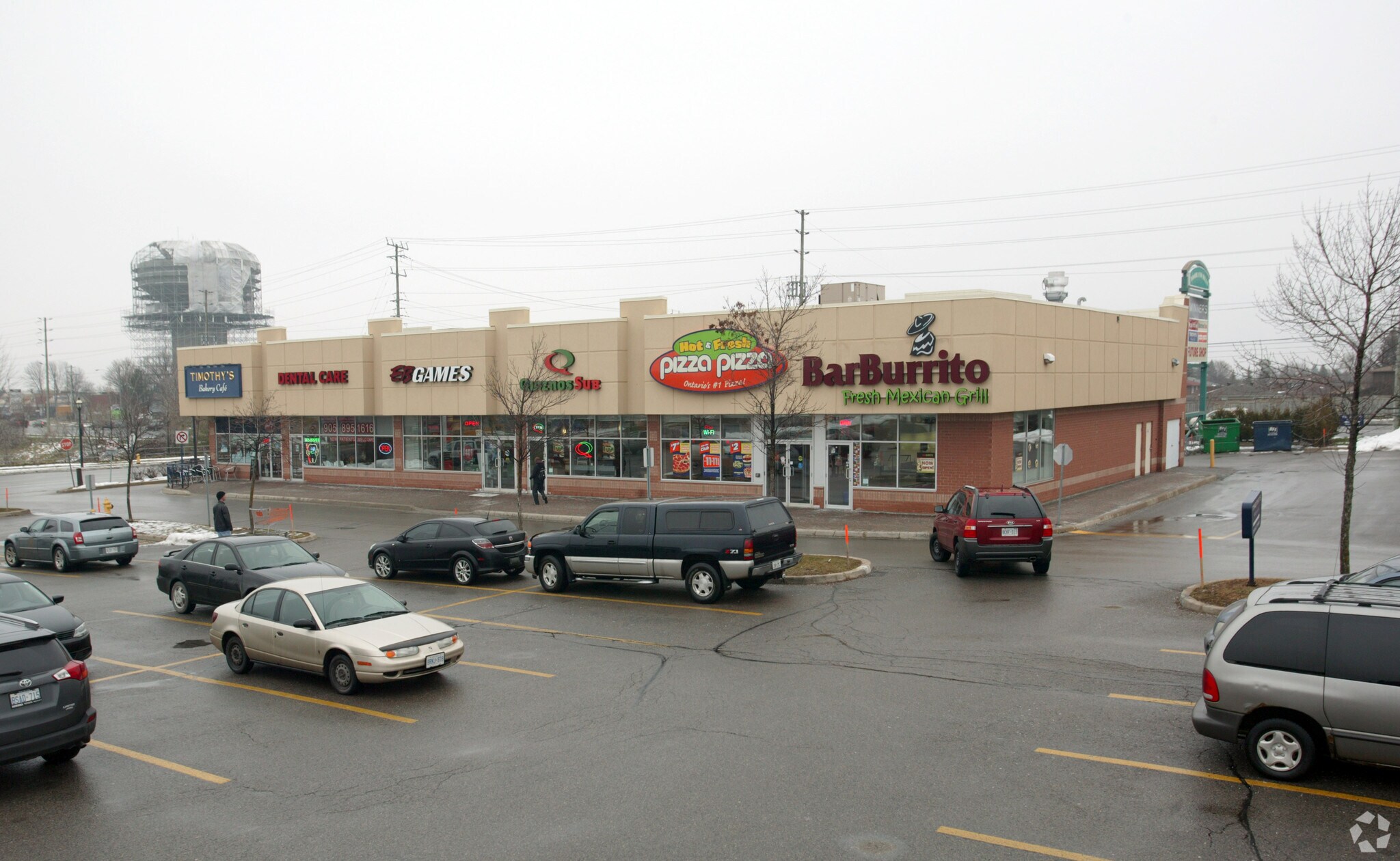 17906 Yonge St, Newmarket, ON for Rent