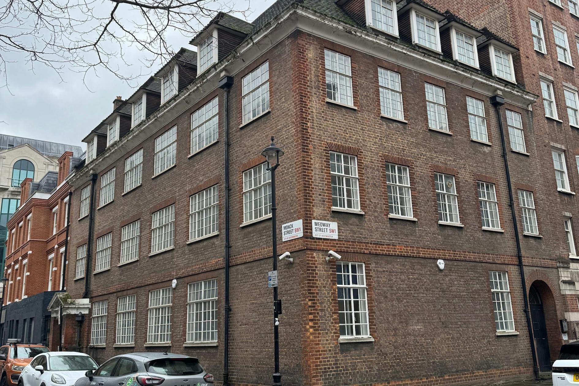 15 Monck St, London, LND for Rent