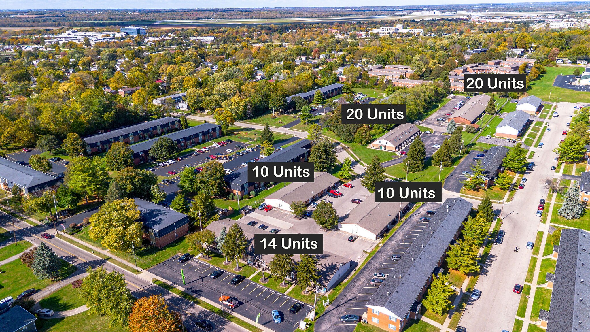 207 W Funderburg Rd, Fairborn, OH for Sale