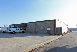 Irving, TX Warehouse - 124 S Rogers Rd