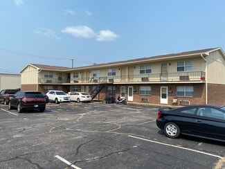 Evansville, IN Apartments - 500-516 Richardt Ave