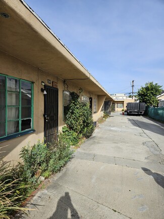 Los Angeles, CA Apartments - 3247 Fletcher Dr