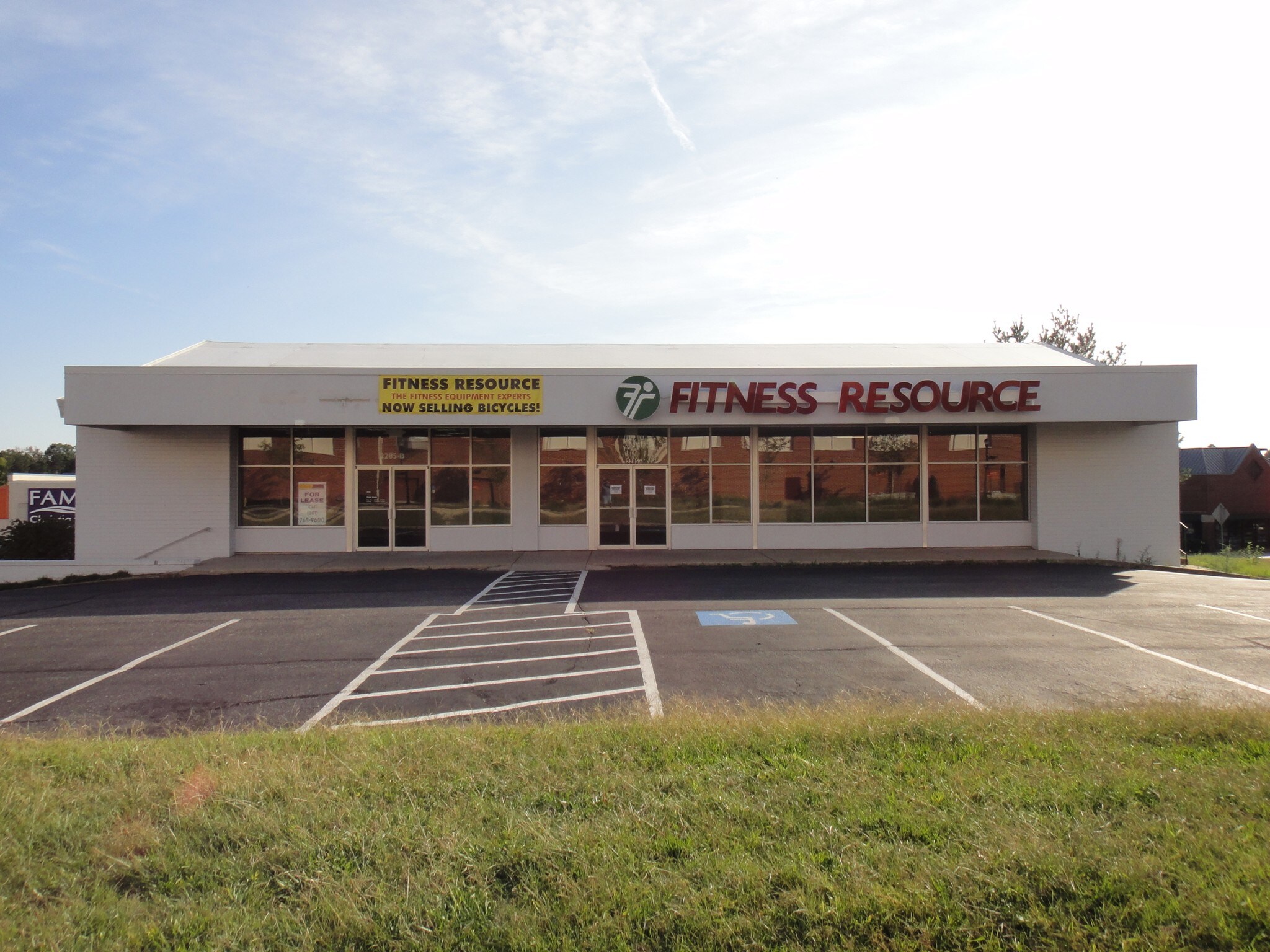 2285 Forest Dr, Annapolis, MD for Rent