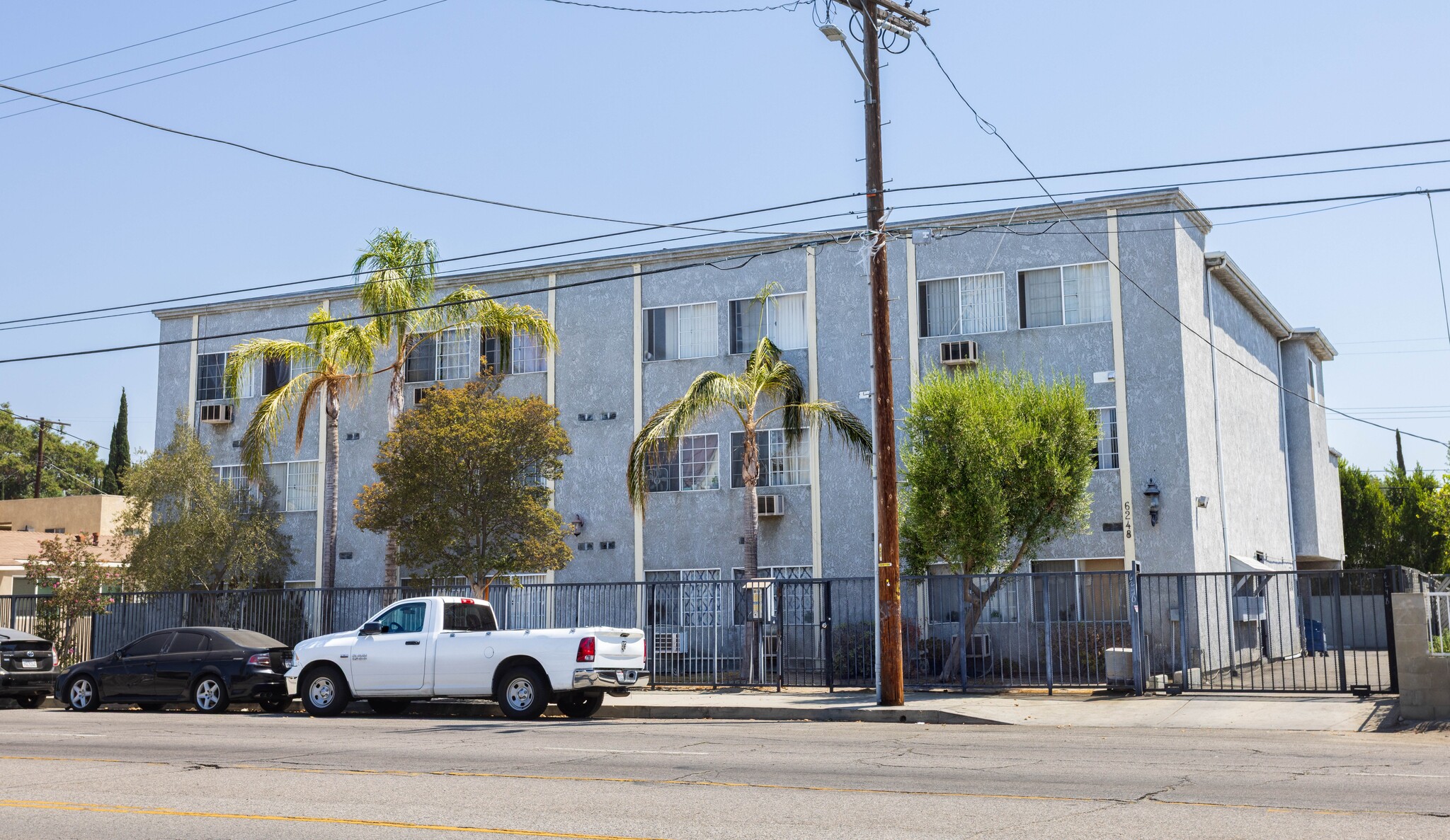 6242-6248 Vineland Ave, North Hollywood, CA for Sale