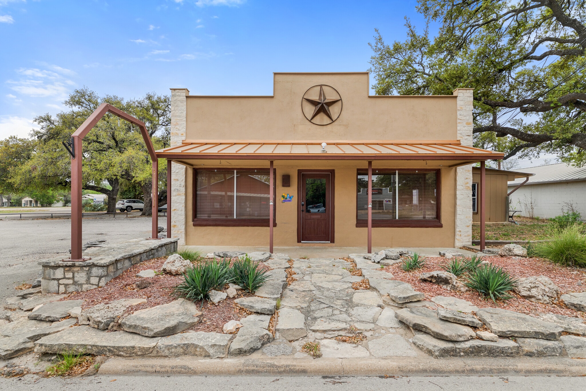 807 Main St, Blanco, TX for Sale