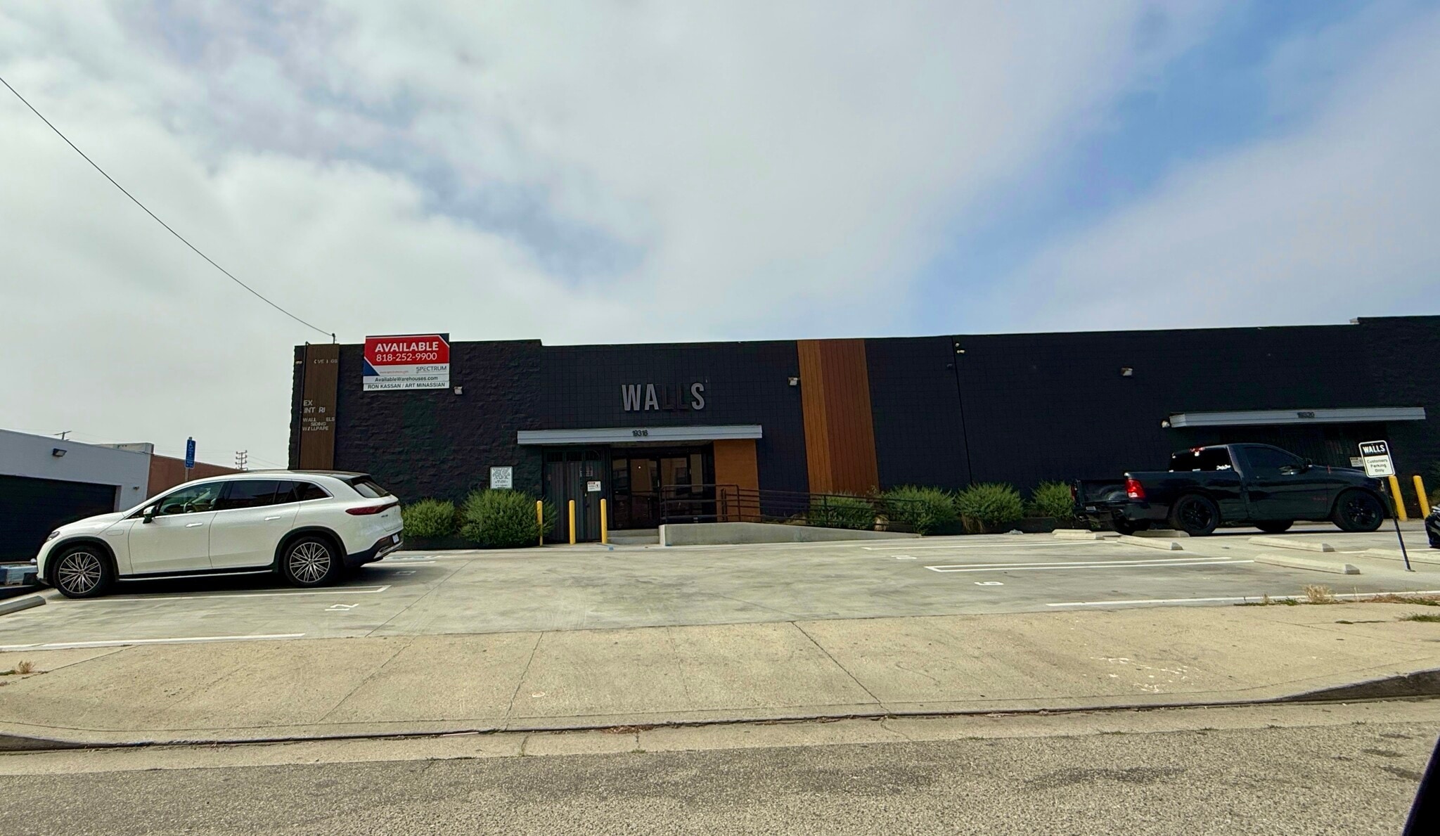 19316-19320 Londelius St, Northridge, CA for Rent