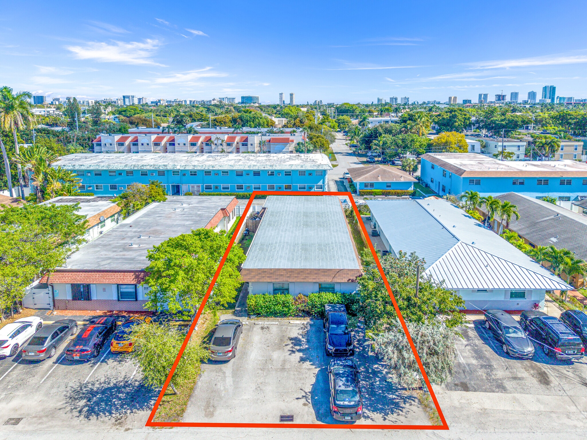 240 SE 9th Ave, Pompano Beach, FL for Sale