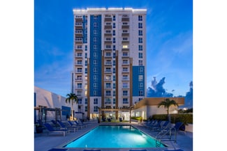 Clearwater, FL Apartments - 1100 Cleveland St