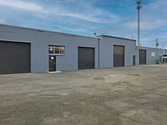 Portland, OR Industrial - 9952-9953 SE Pine St
