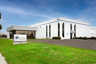 3301 W Segerstrom Ave  