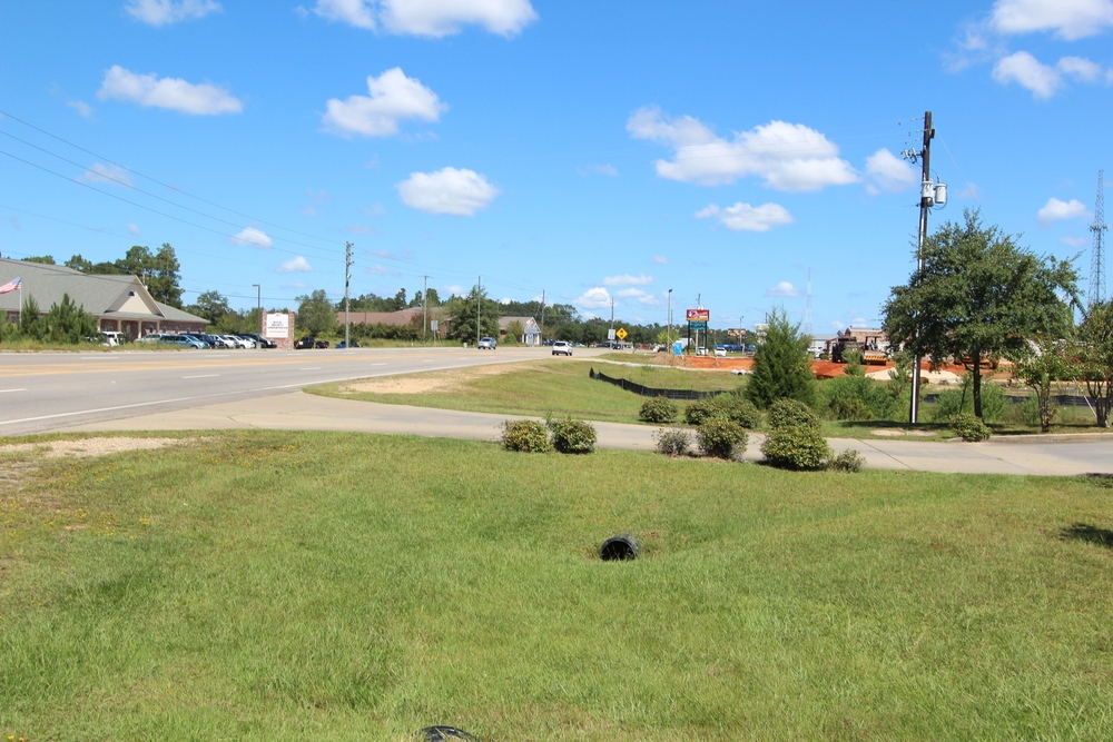 Broadway Dr @ Service, Hattiesburg, MS for Sale