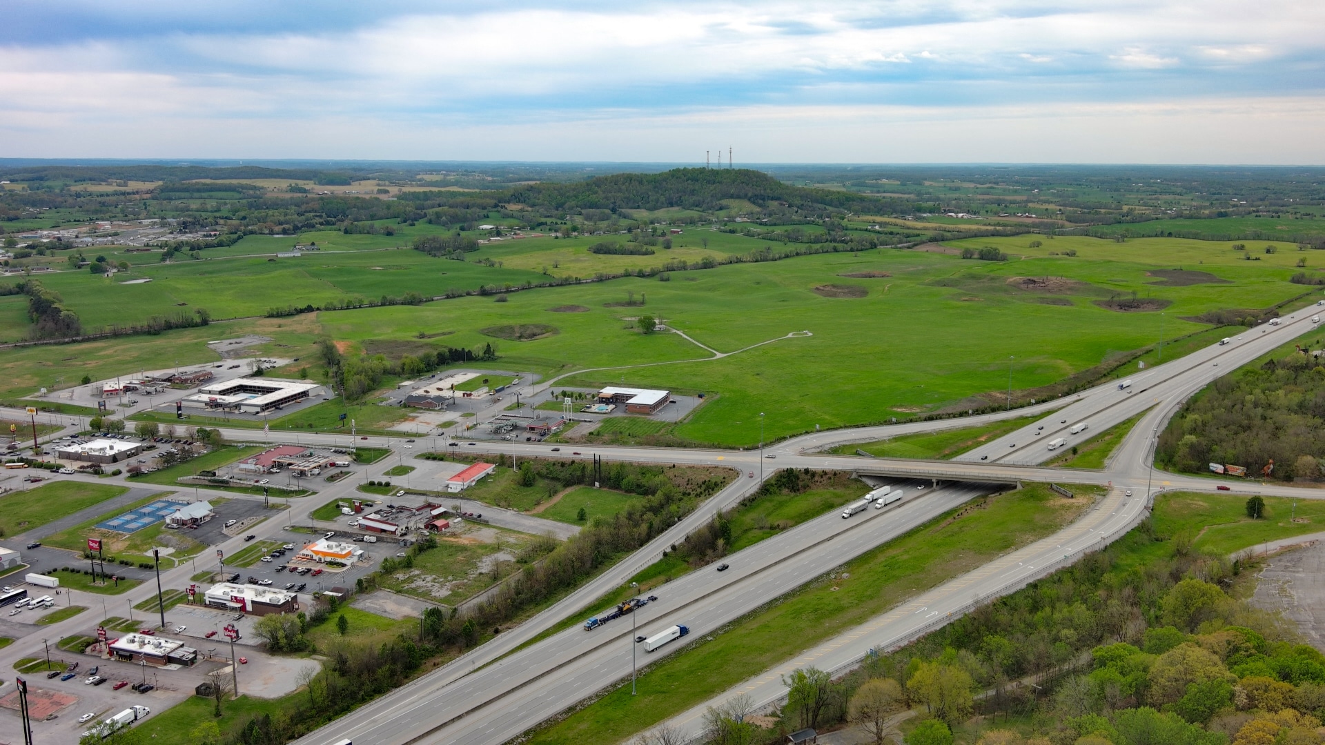2001 Doyle Ave, Cave City, KY for Sale