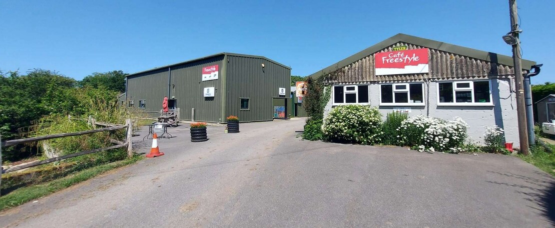 Wadhurst Rd, Mark Cross, ESX for Rent