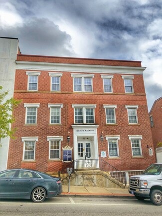 Greensburg, PA Office, Office/Retail - 121 N Main St