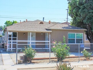 Van Nuys, CA Apartments - 14634 Gilmore St