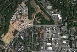 Atlanta, GA Retail - 26 E Andrews Dr