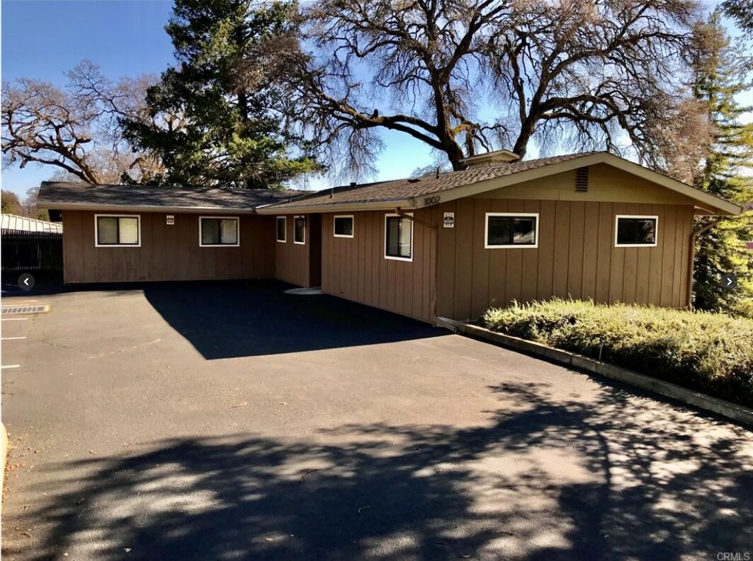 1002 11th St, Lakeport, CA for Rent