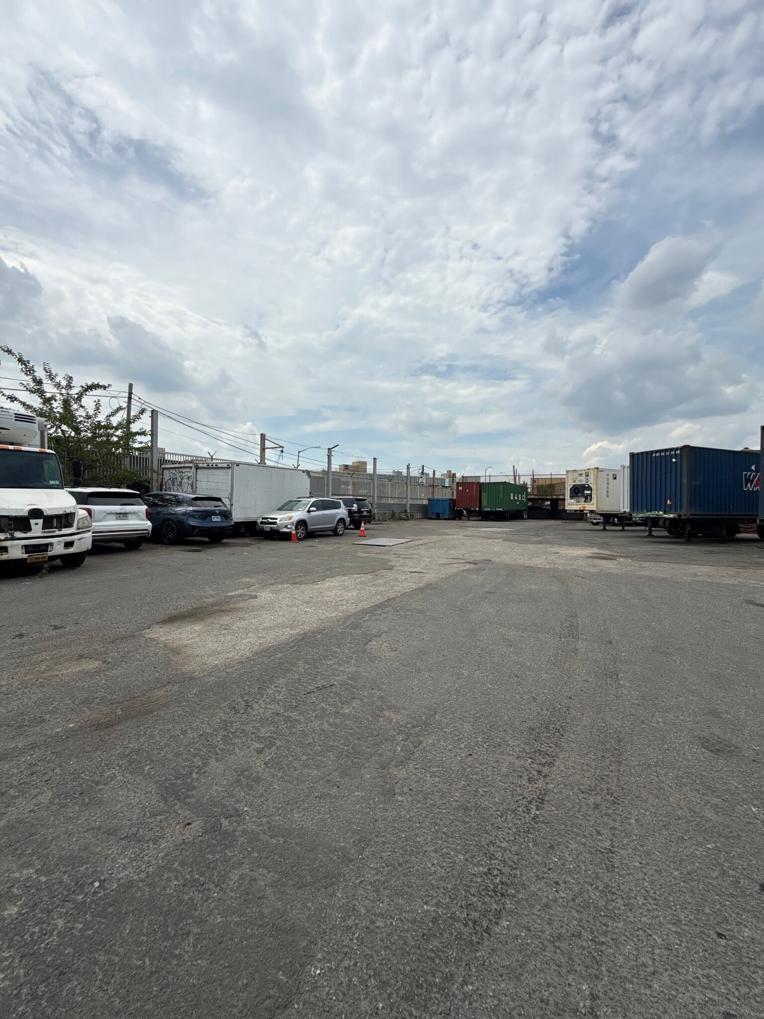 526 Johnson Ave, Brooklyn, NY for Rent