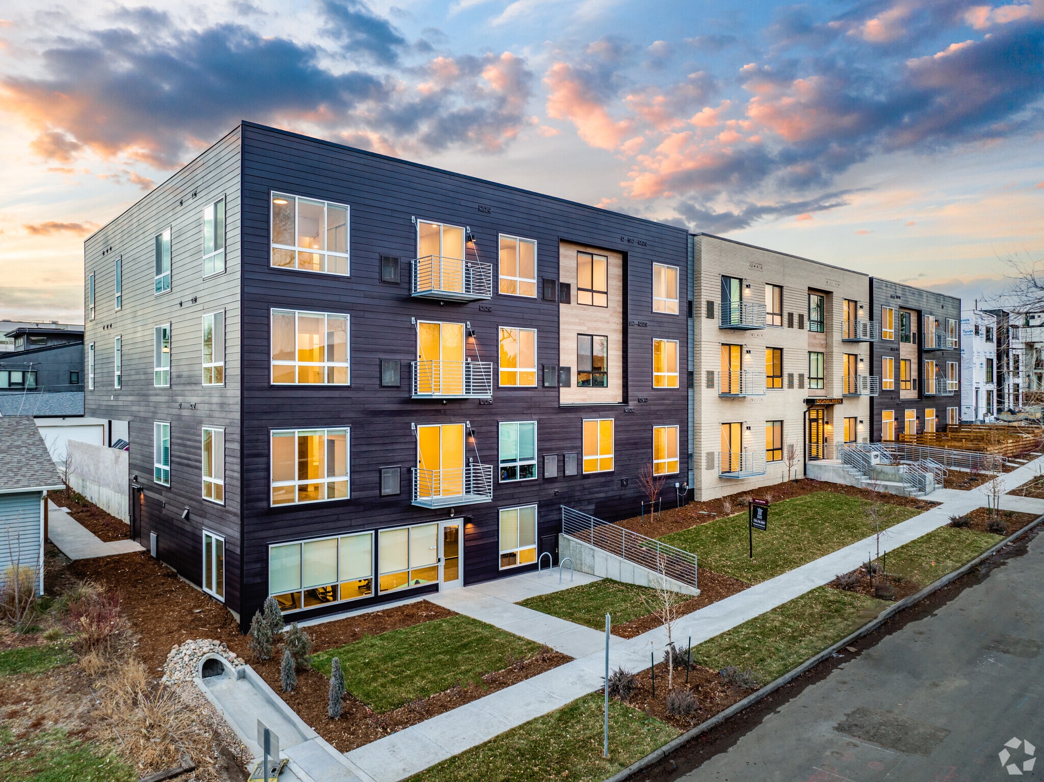 1259 Newton St, Denver, CO for Sale