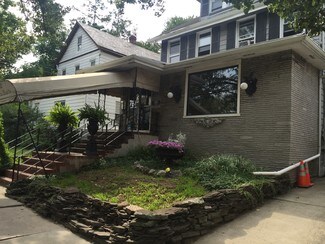 52 Woodbridge Ave  