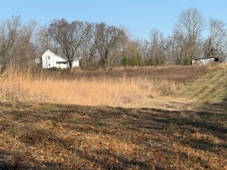 Campbellsville, KY Residential - 4604 Summersville Rd
