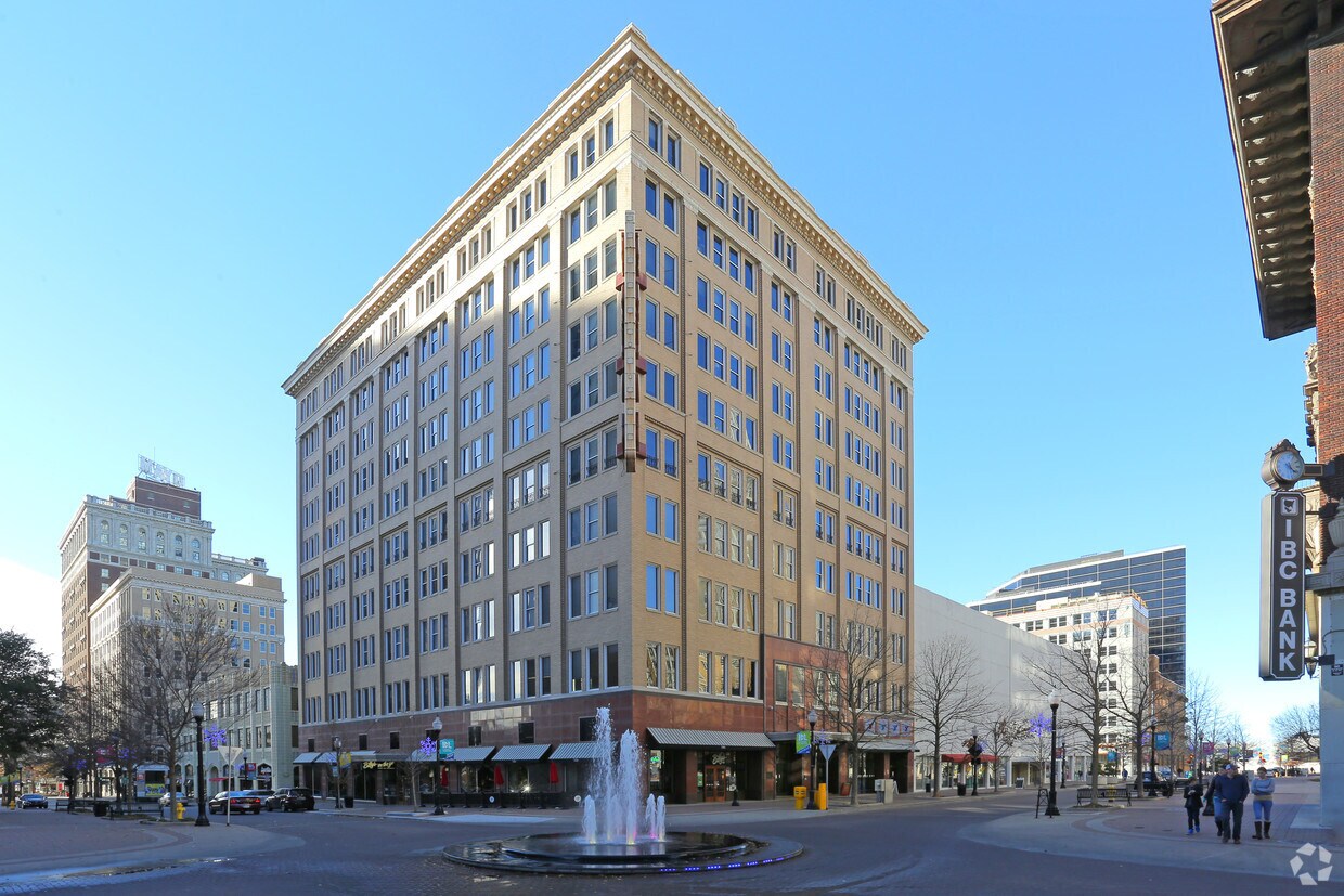 418 S Main St, Tulsa, OK for Rent