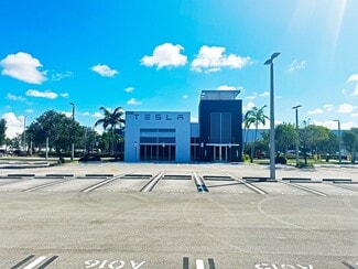 Miami Gardens, FL Auto Dealership - 14499 NW 57th Ave