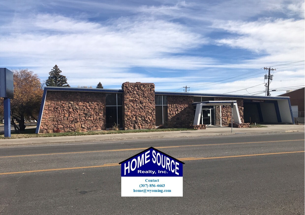 215 N Broadway Ave, Riverton, WY for Sale