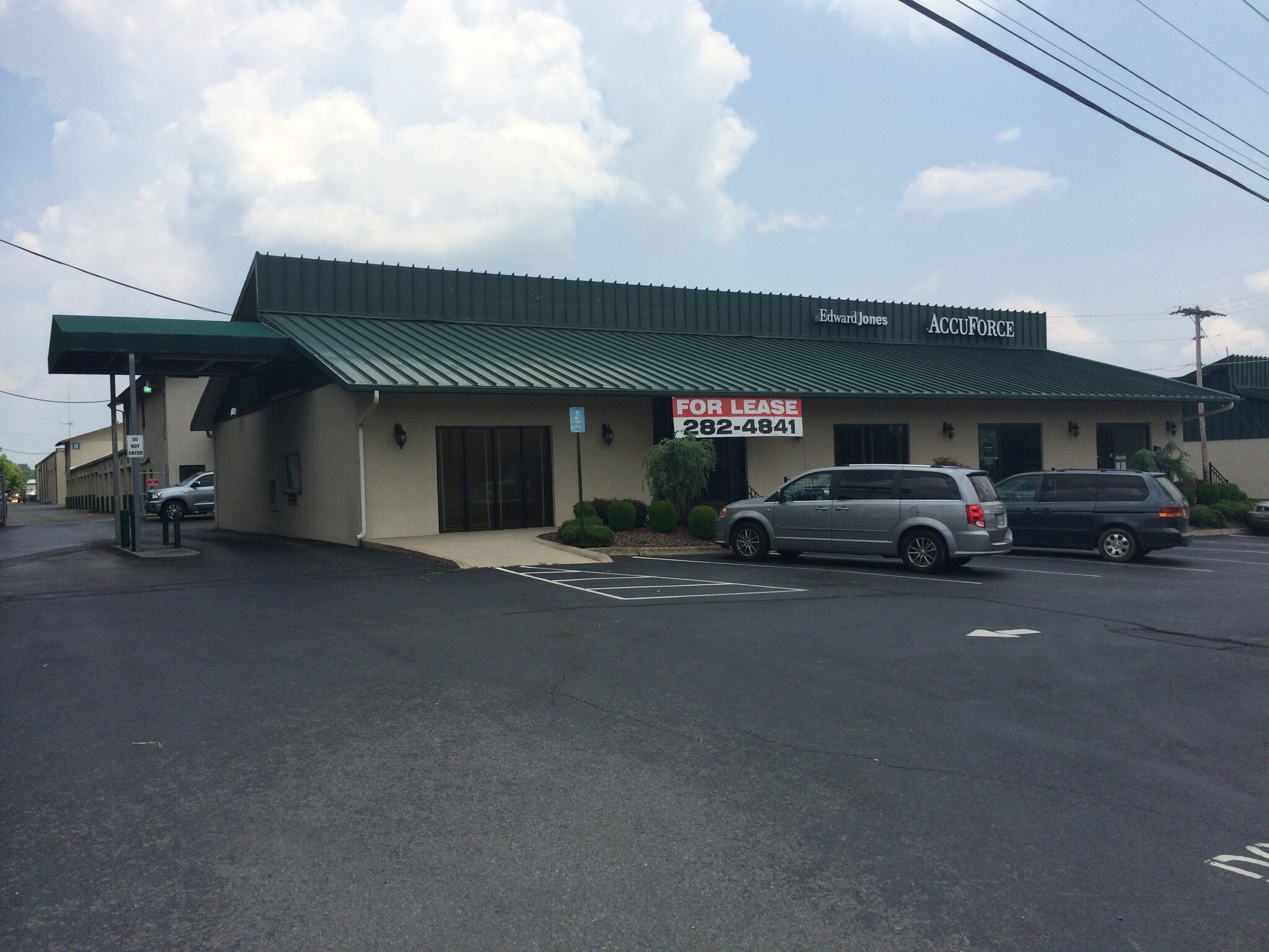 3300 Browns Mill Rd Johnson City, TN 37604 Office Property for Lease