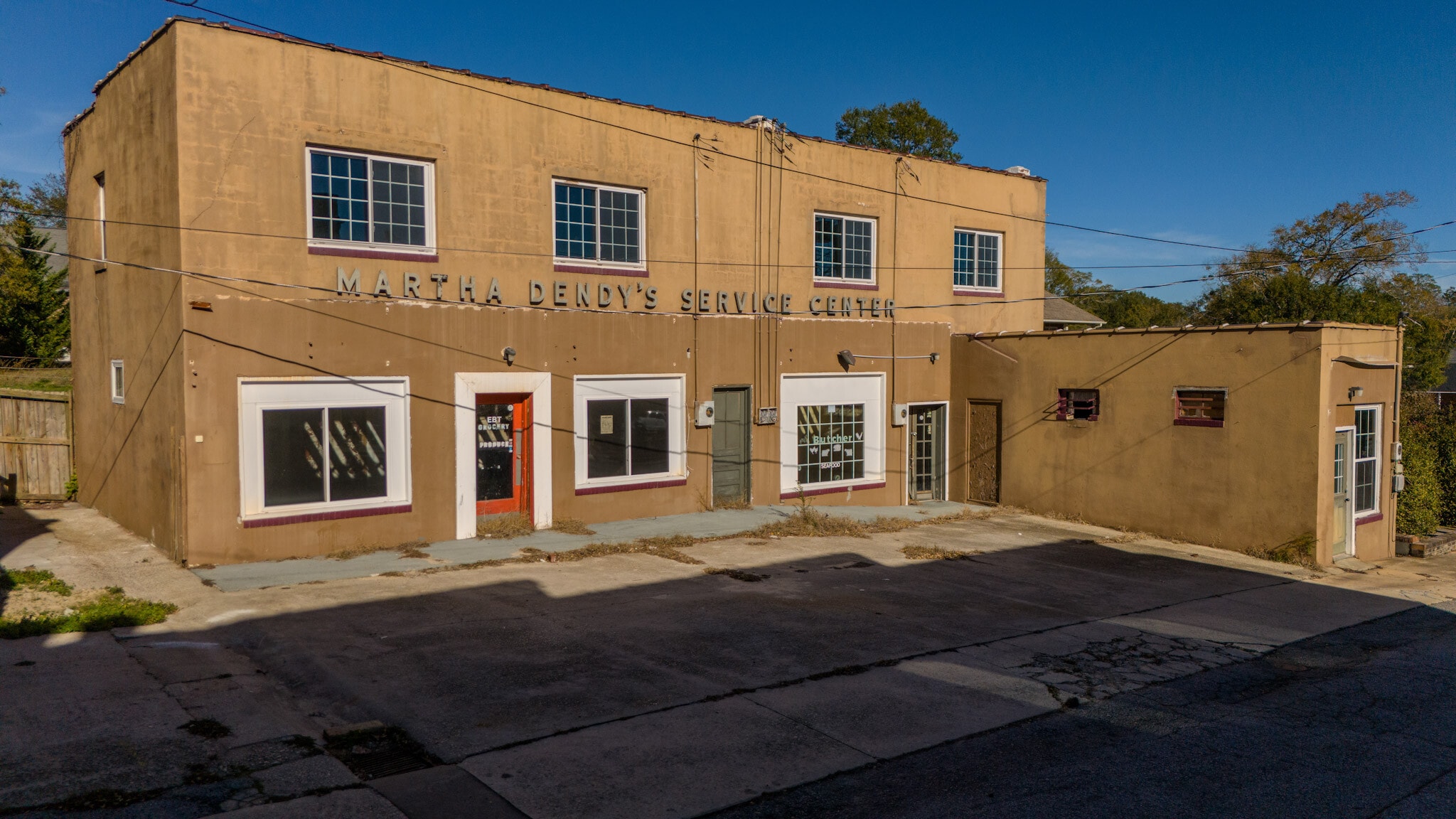 105 Enterprise St, Clinton, SC for Sale