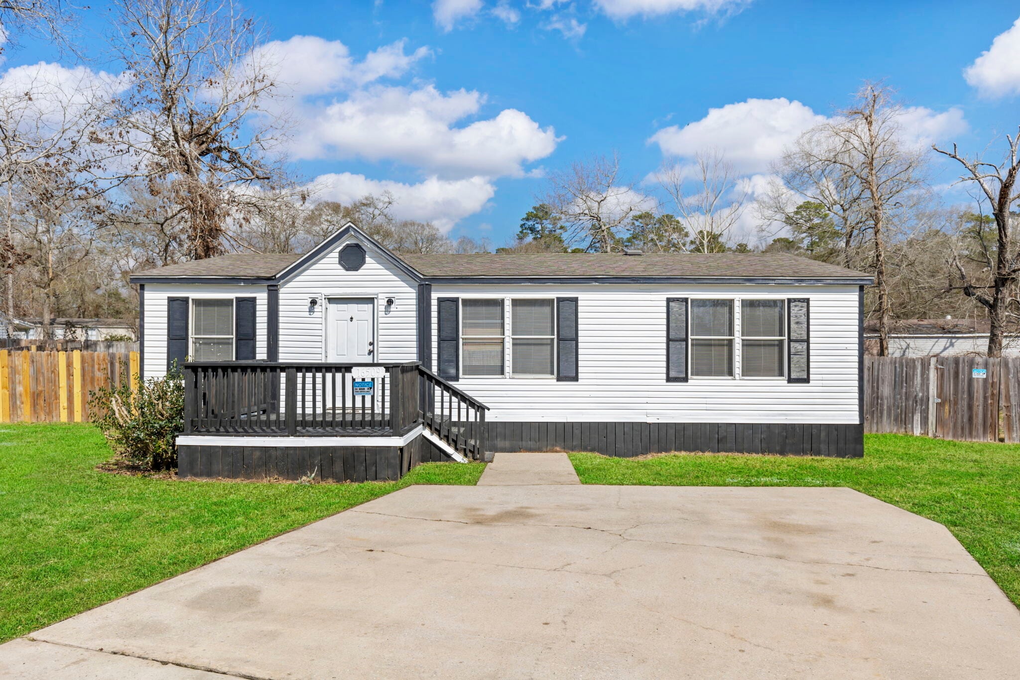 16509 Brittany Way, Conroe, TX for Sale