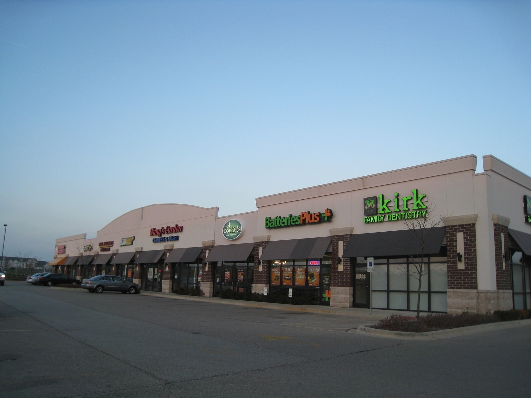 2933 Kirk Rd, Aurora, IL for Rent