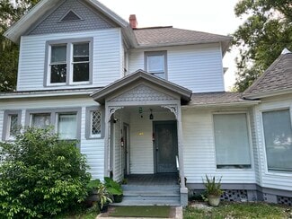 205 and 104 S Grove St Eustis FL