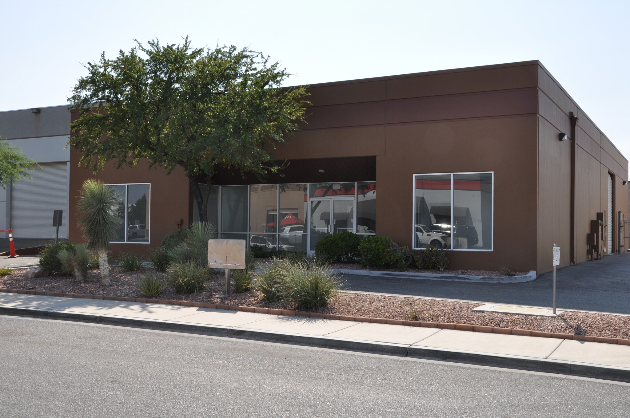 5455 Desert Point Dr, Las Vegas, NV for Sale