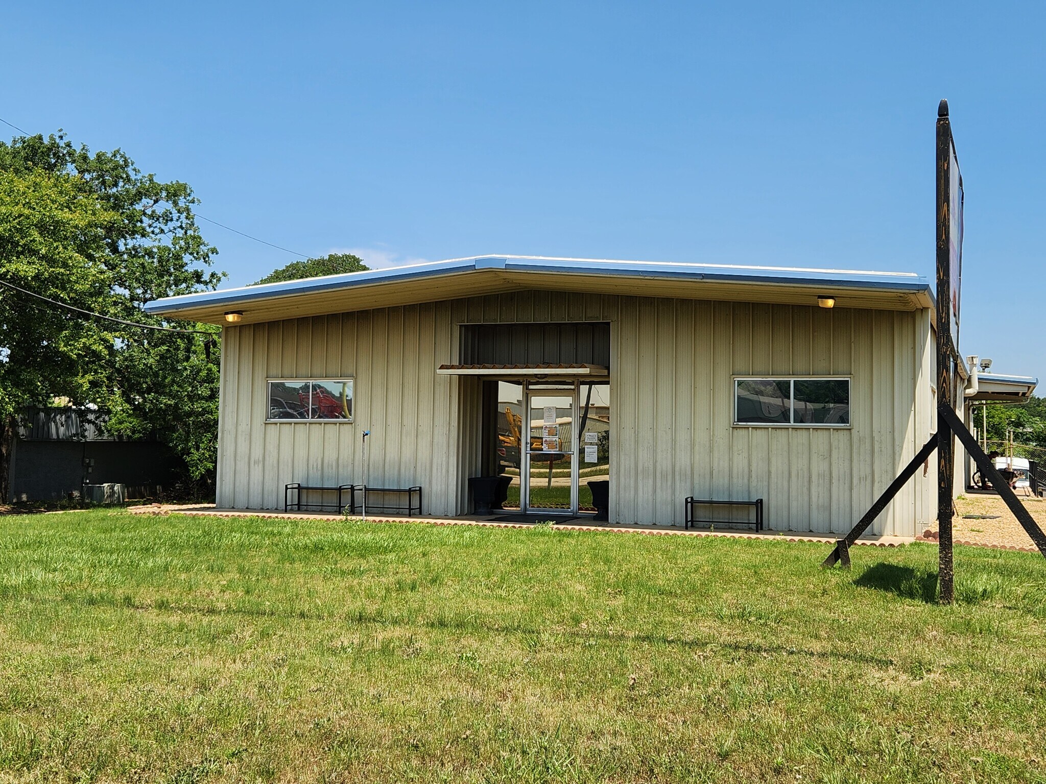3405 N Northeast Loop 323, Tyler, TX for Sale