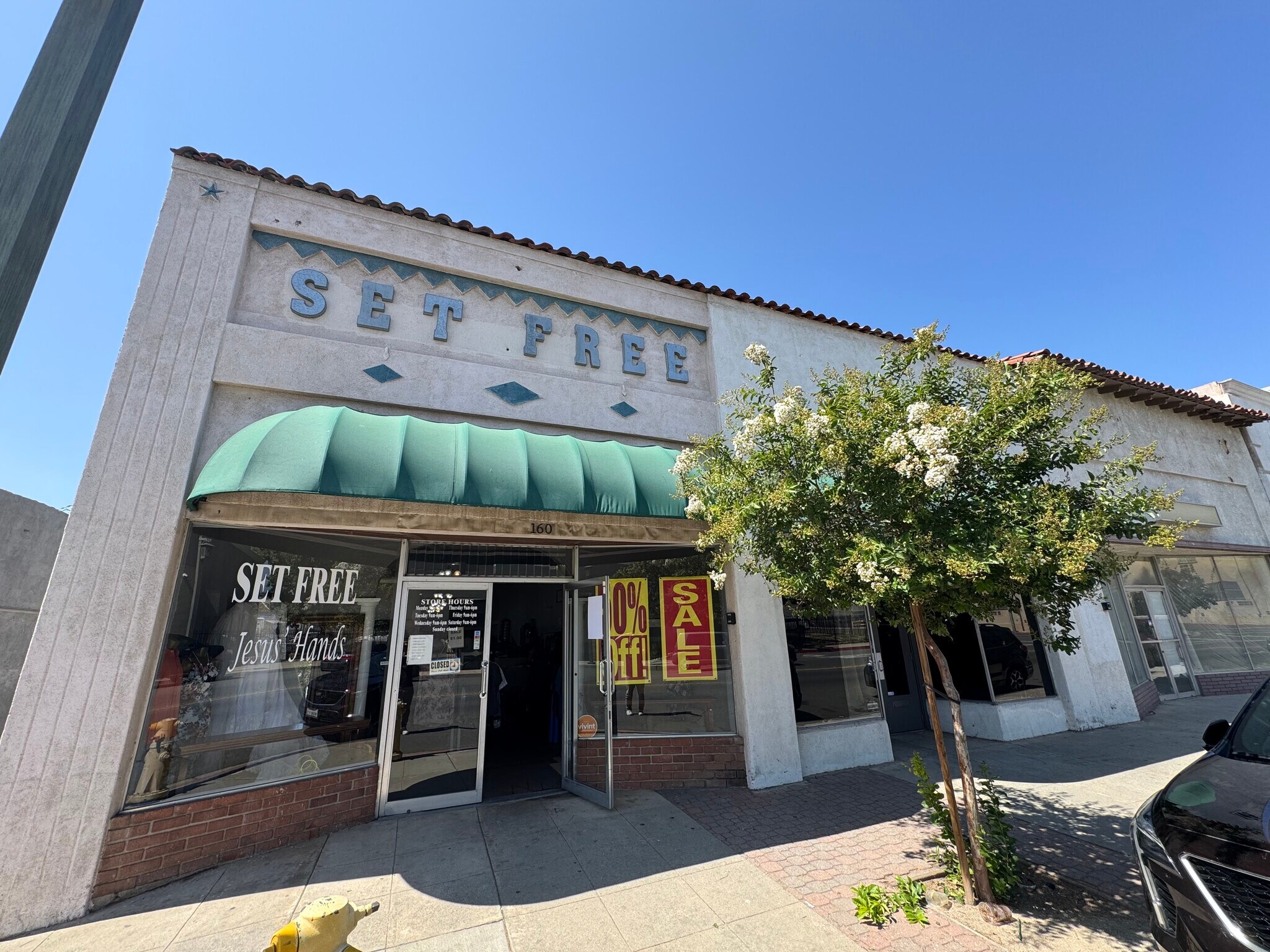 166 W Ramsey St, Banning, CA for Sale