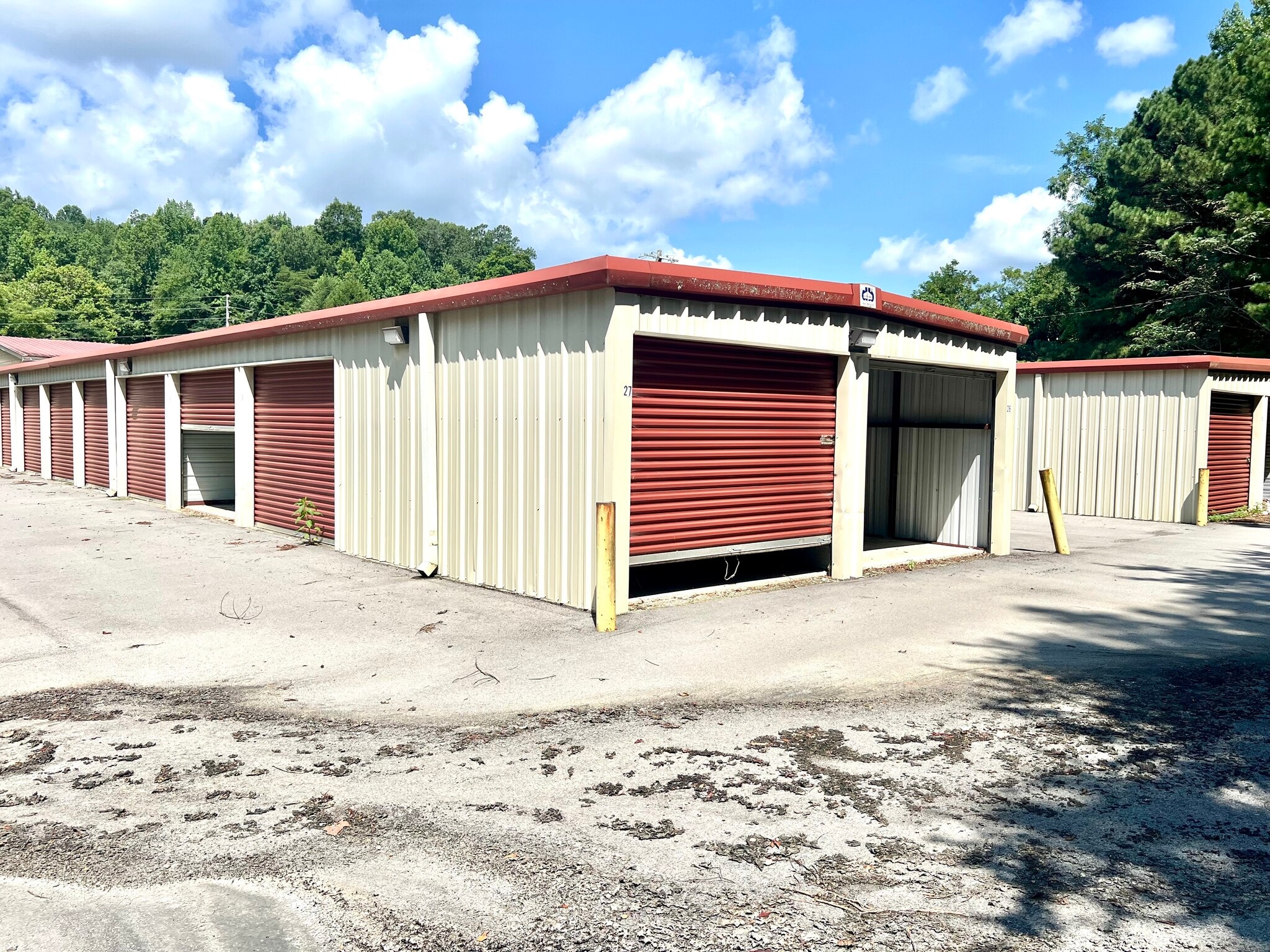 907 S Main St, LaFayette, GA for Sale