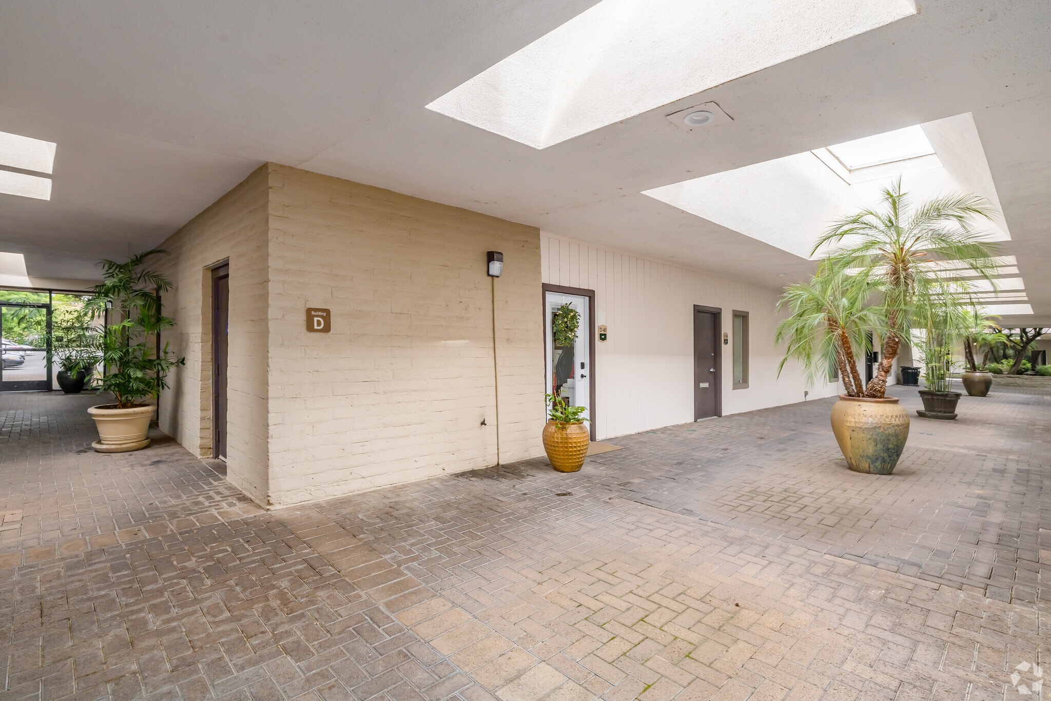 701 Howe Ave, Sacramento, CA for Sale