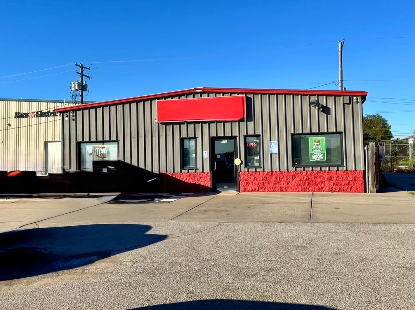 702 W O St, Lincoln, NE for Sale