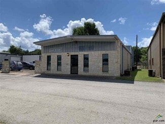 Palestine, TX Showroom - 5424 W Oak St