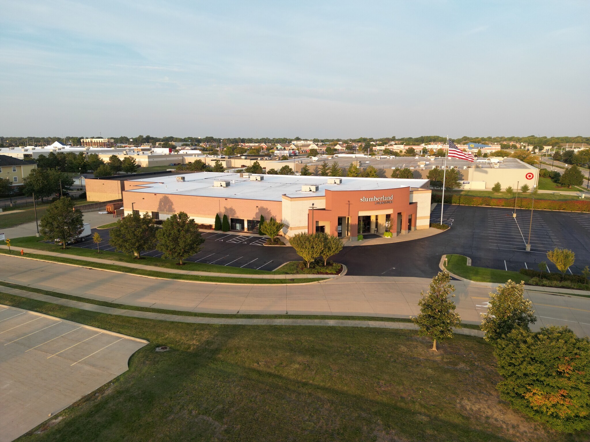 615 W Town Center Blvd, Champaign, IL for Rent