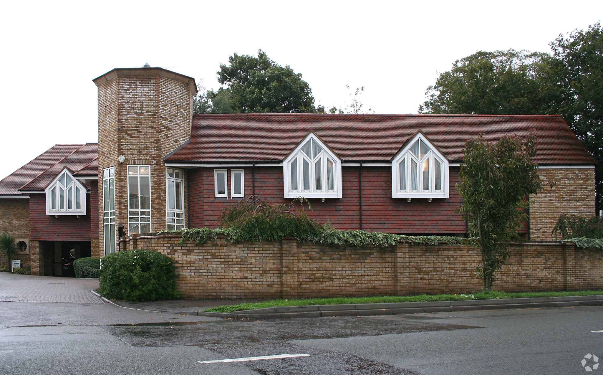 Hurst Rd, East Molesey, SRY for Rent