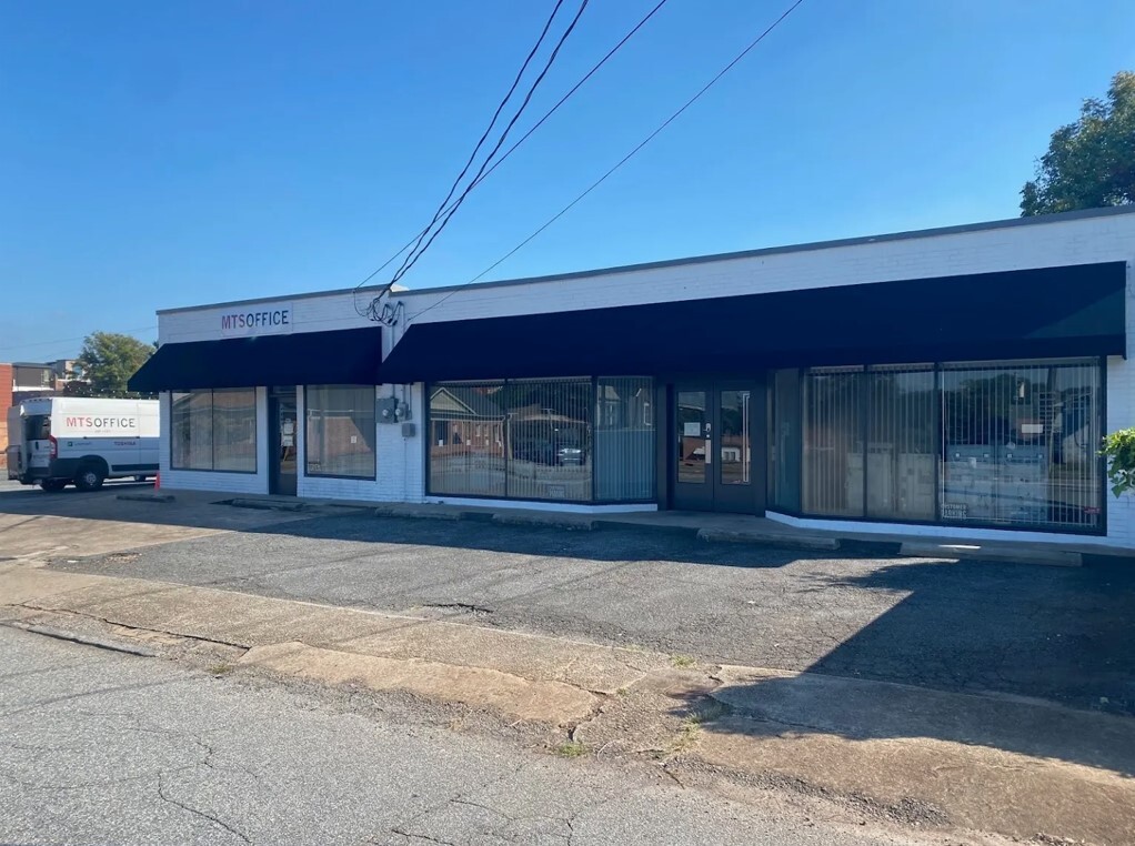 211-213 W Whitner St, Anderson, SC for Rent