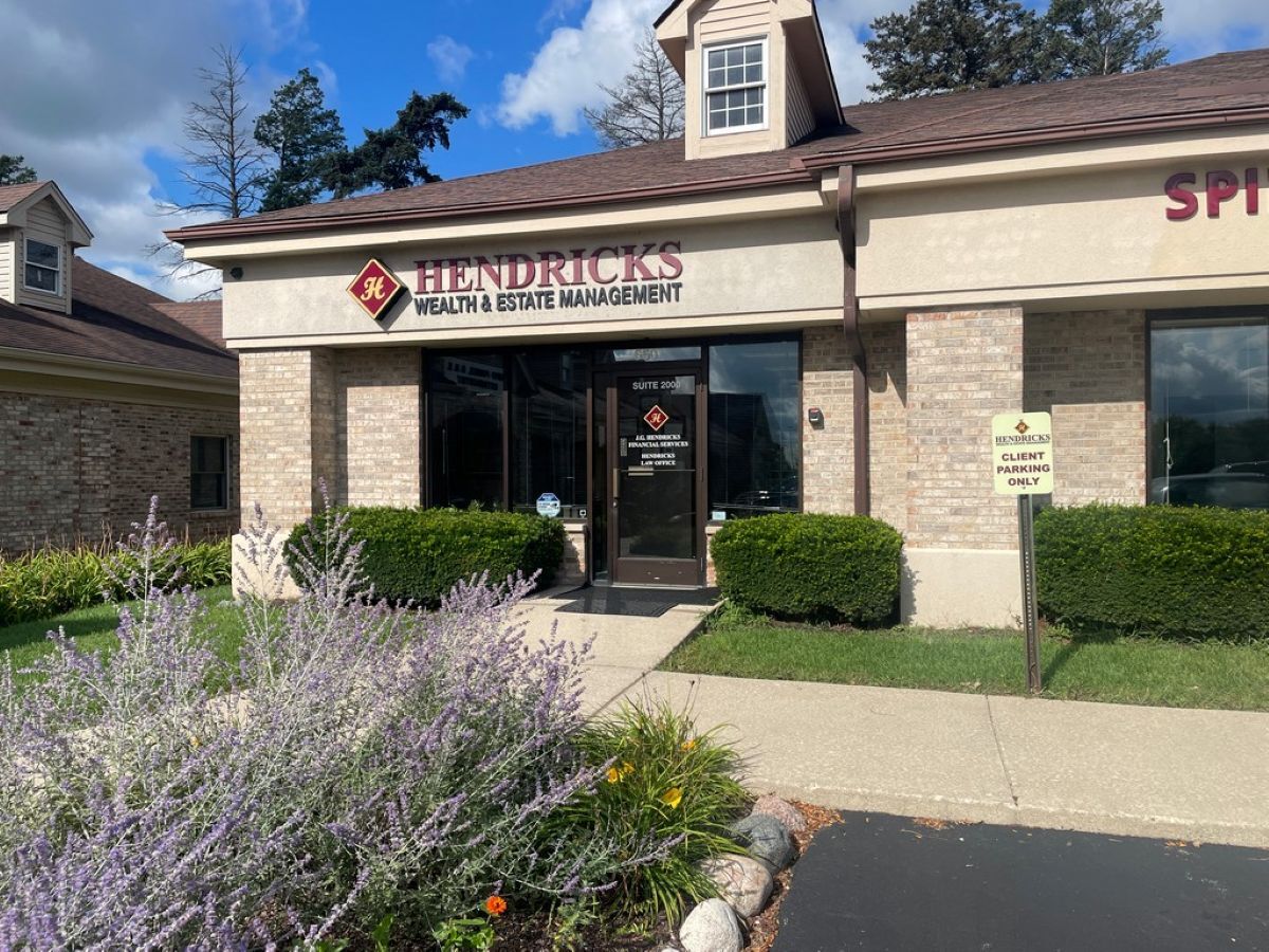 650 Spring Hill Ring Rd, West Dundee, IL for Rent